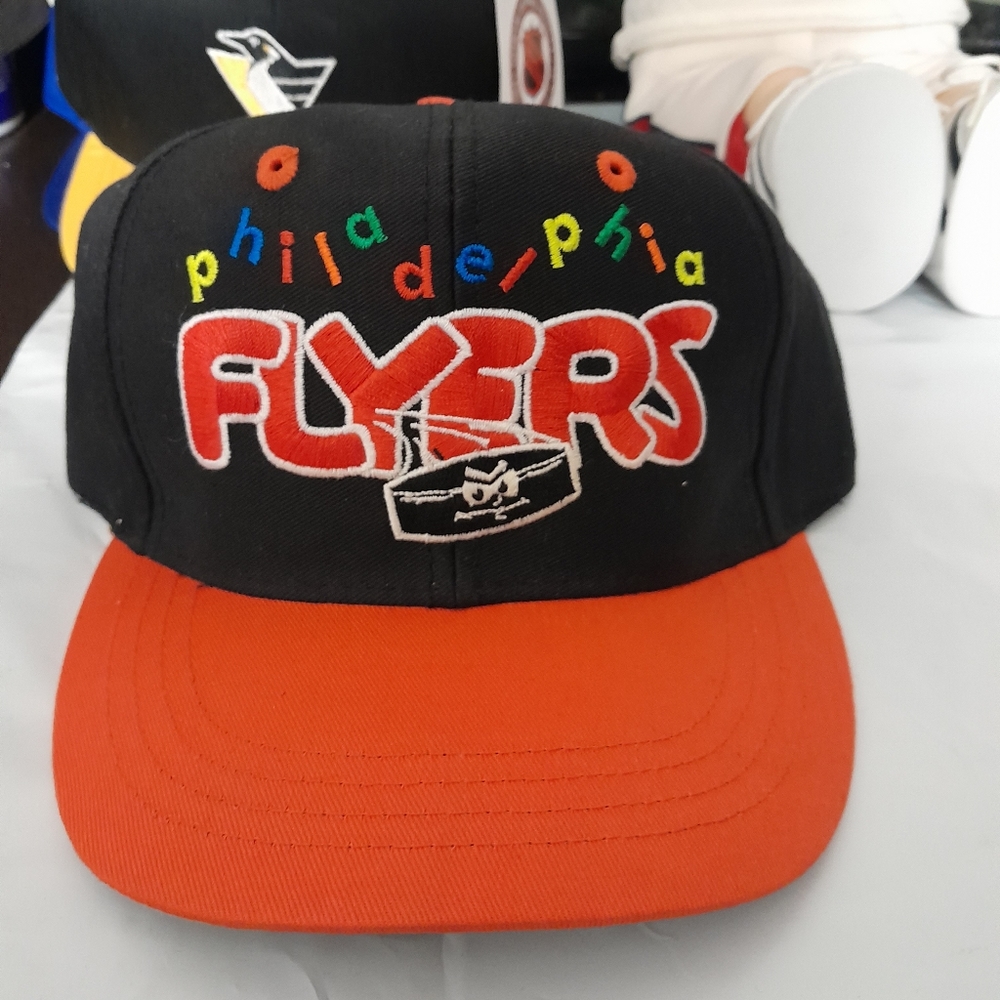 Vintage philidelphia flyers nhl snapback